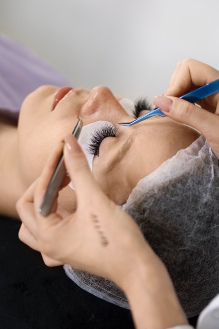 Wimpernverlängerung